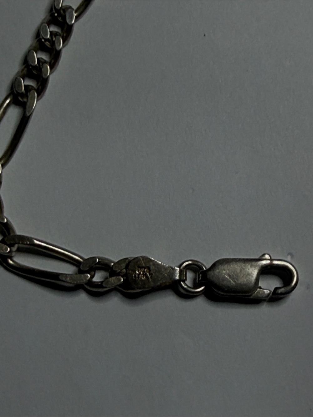 Women’s Silver Figaro Link Bracelet - Classic Chain Style stamped Italy 925 6.2g - Picture 2 of 5